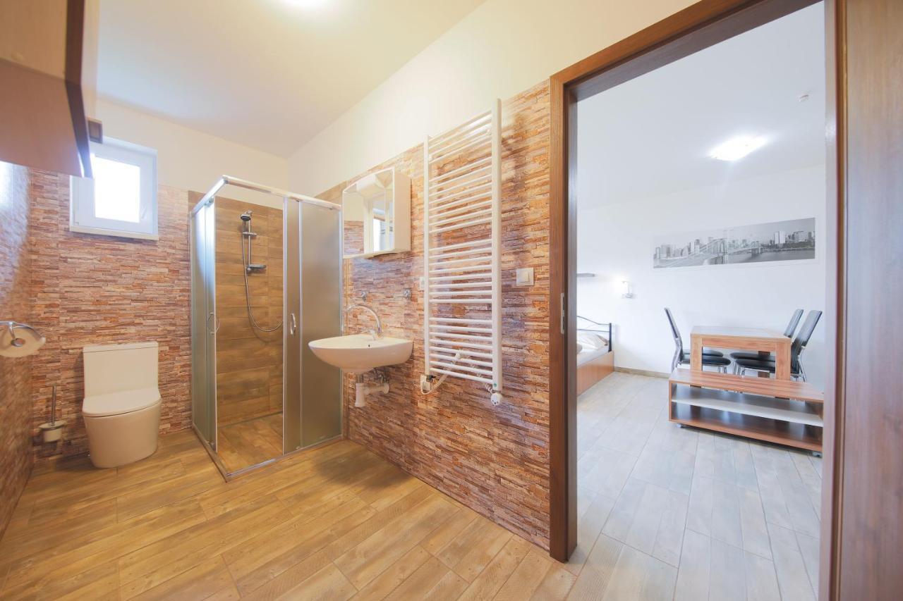 Apartmany Dolosin Velke Losiny Luaran gambar